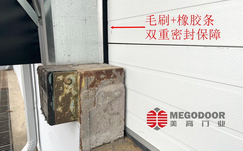 抗风12级工厂电动门怎么选?美高门业解析抗风提升门的优势插图2 抗风12级工厂电动门怎么选?美高门业解析抗风提升门的优势插图2
