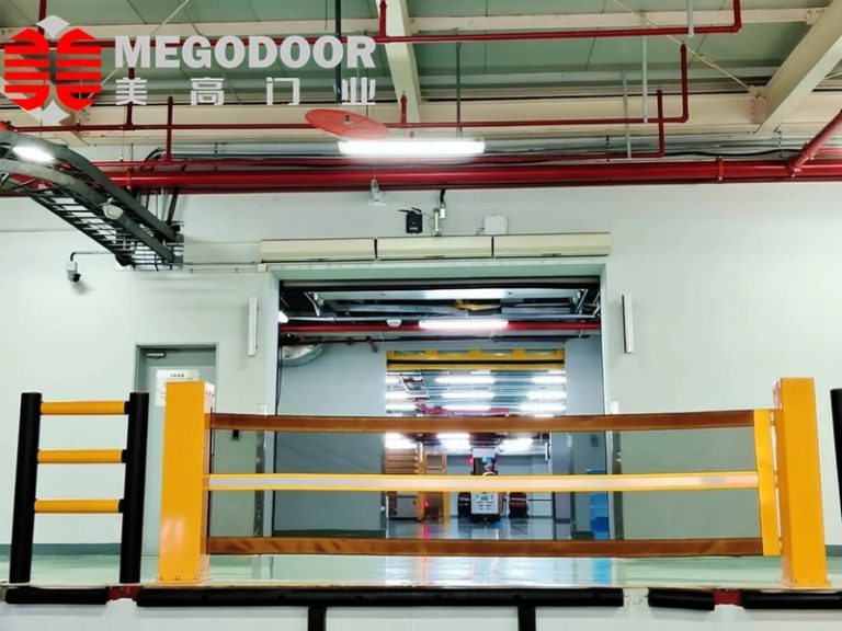 南京航天晨光采用美高品牌柔性防撞护栏与月台防坠落伸缩护栏，提升厂区安全防护水平缩略图