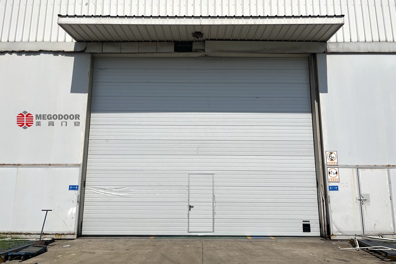 南京航天晨光股份四大工业基地选用美高提升门插图1 南京航天晨光股份四大工业基地选用美高提升门插图1