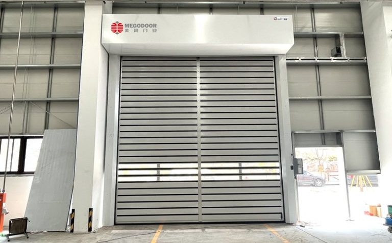 快关电动卷帘门厂家怎么选？美高门业为工业厂房提供智能联动门体方案缩略图