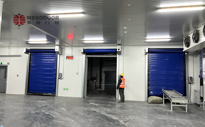 药品仓库为什么要安装保温快速卷帘门?插图1 药品仓库为什么要安装保温快速卷帘门?插图1